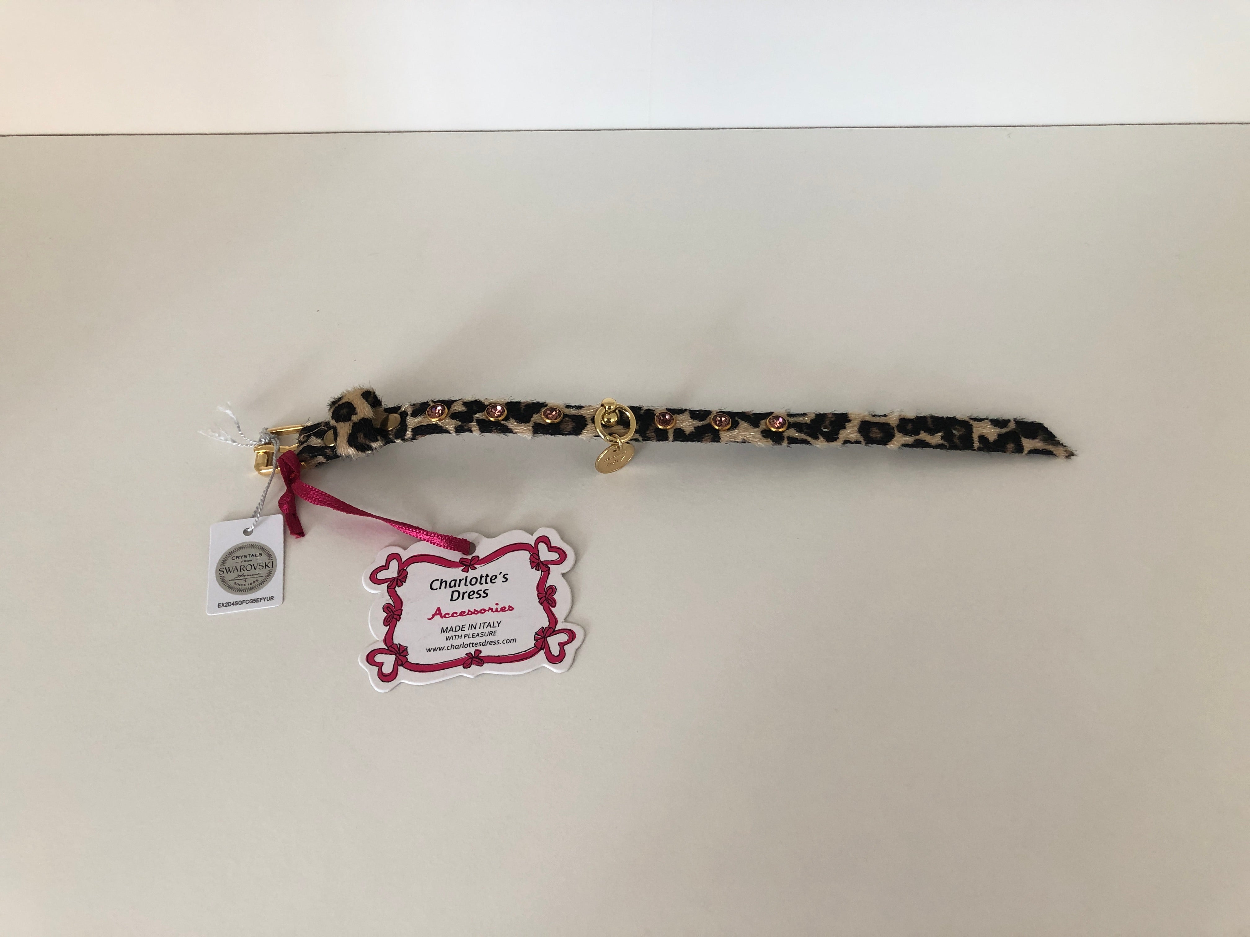 Collari Leopardati con cuori in Swarovski